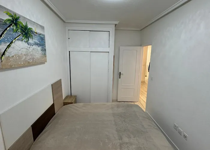 Playa Del Cura Apartment With 2 Bedrooms